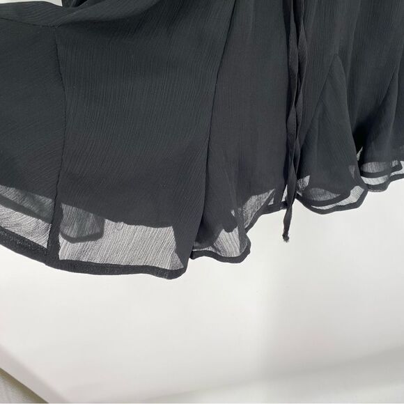 Blue Rain Women’s V Neck Black Strapless Romper size M - Picture 3 of 4